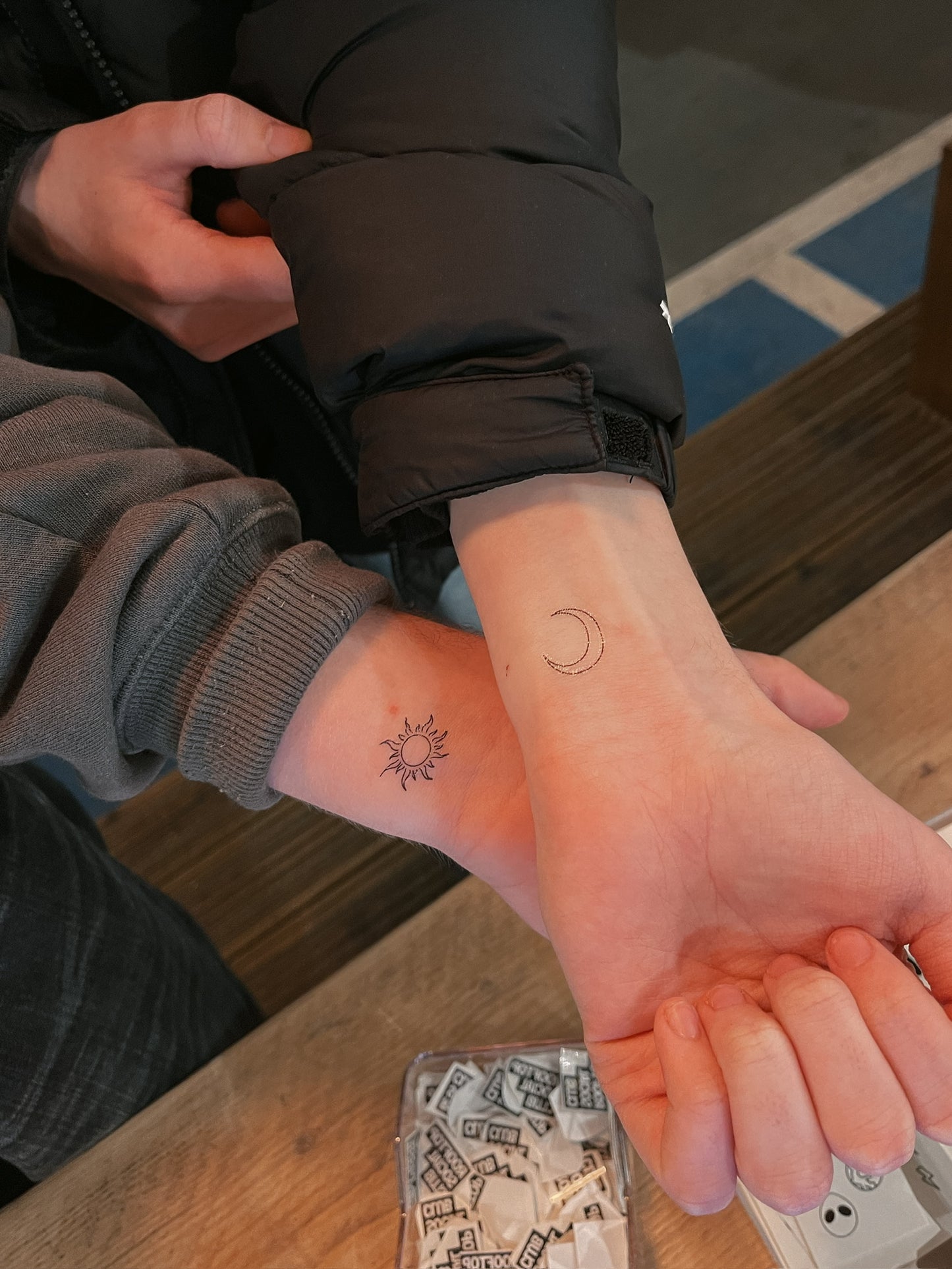 sun & moon temporary tattuu
